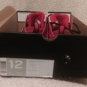 Jordan Legend TR size 12